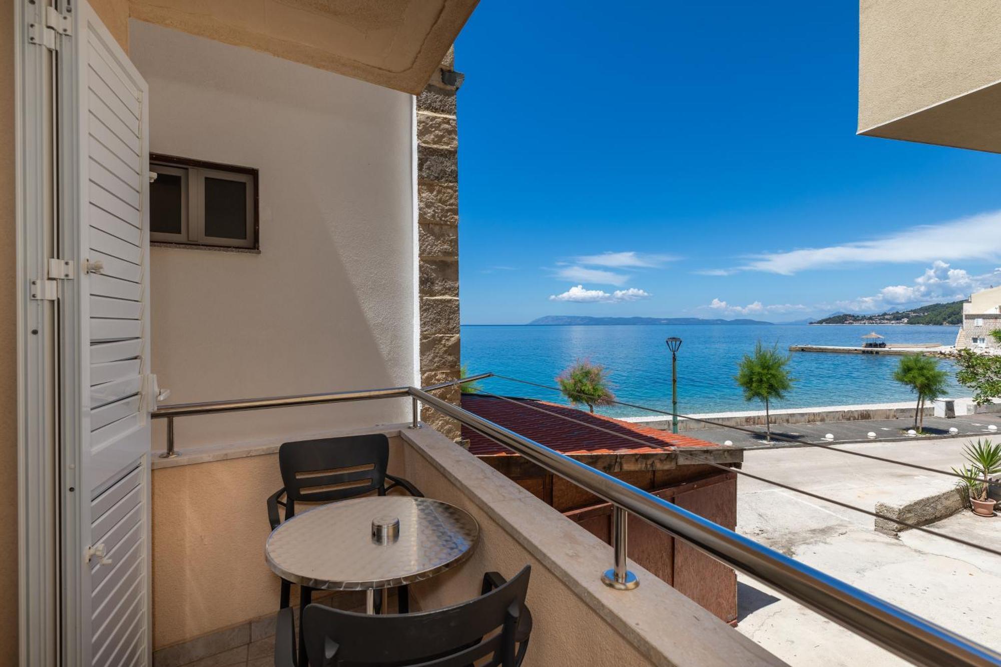 Apartments By The Sea Drasnice, Makarska - 6697 Zewnętrze zdjęcie