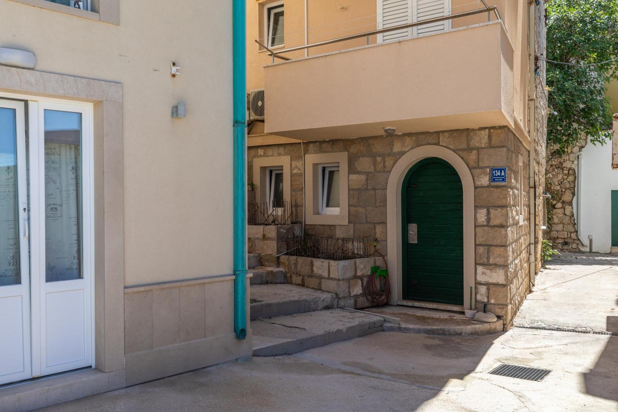 Apartments By The Sea Drasnice, Makarska - 6697 Zewnętrze zdjęcie